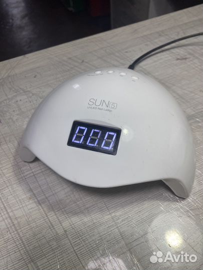 Лампа для ногтей