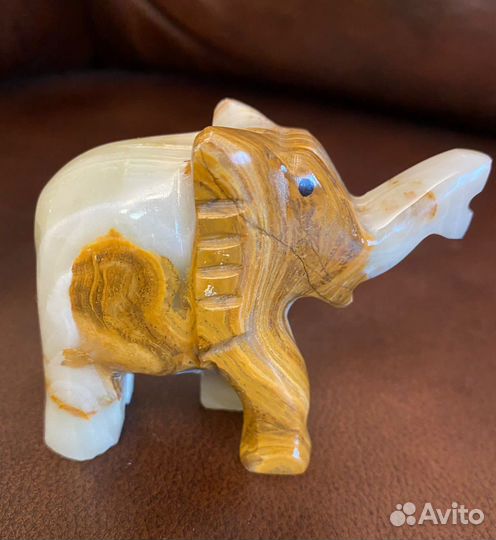 Фигурки из оникса, самовар фарфор гжель