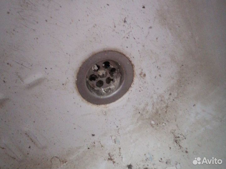 Душевой поддон 70х70 бу