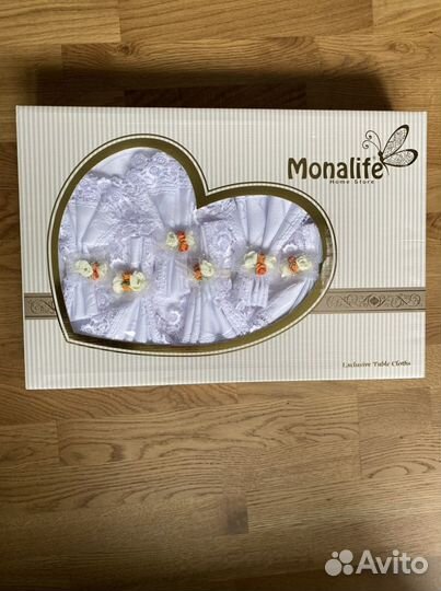 Скатерть новая с салфетками