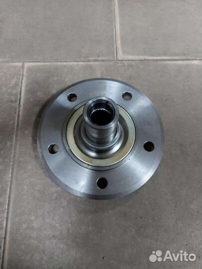 Ступица ваз 2121 (22 шлица) голая. Новая