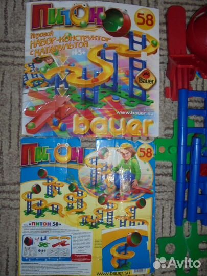 Пакетом игрушки, подъемный кран,сильно б/у