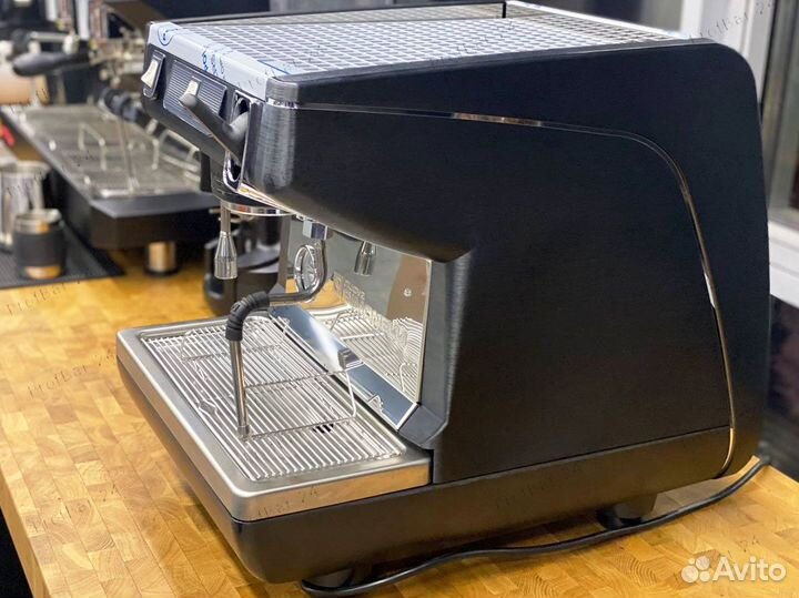 Кофемашина Nuova Simonelli Appia Life 1 GR S