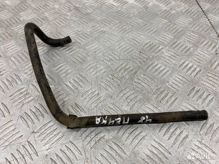 Б/У трубка радиатора печки (патрубок, шланг) Mazda