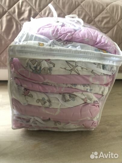 Бортики в детскую кроватку для девочки