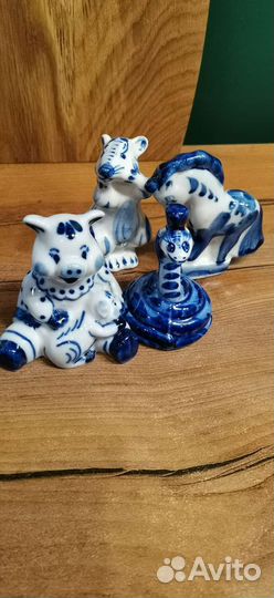 Гжель - фигурки животных
