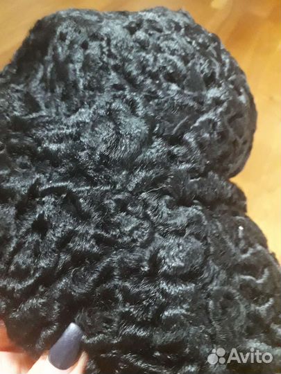 Кепка из каракуля