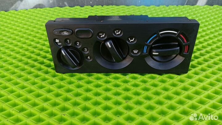 Блок управления печкой климатом Nexia