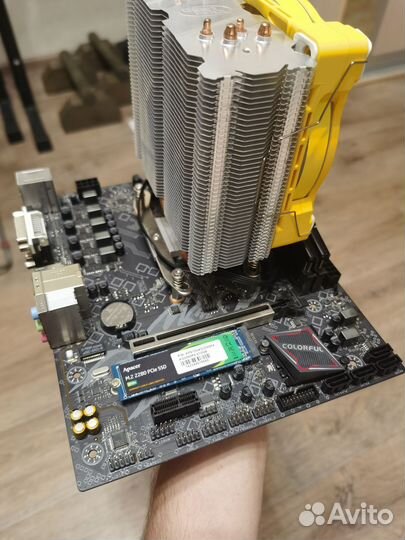 Материнская плата am4 B550