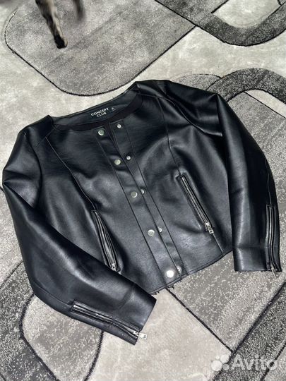 Вещи женские 48-50