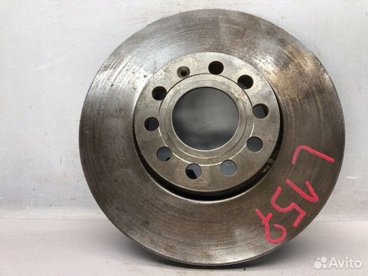 Диск тормозной передний Audi A4 B7 BRE 2.0 TDI