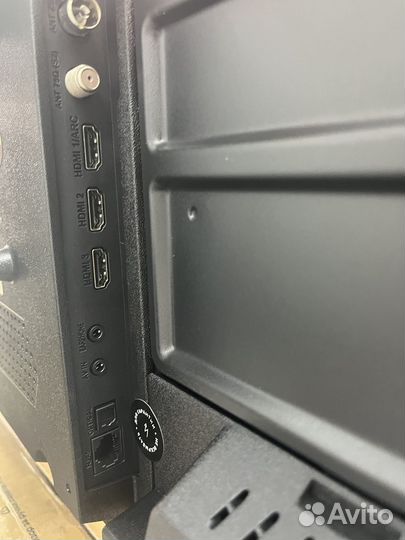 Телевизоры со SMART tv новые 32 дюйма