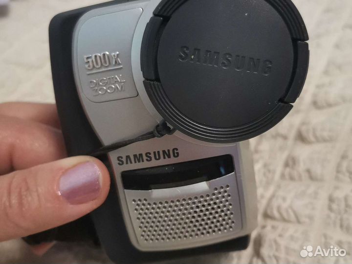 Видеокамера Samsung vp-w60