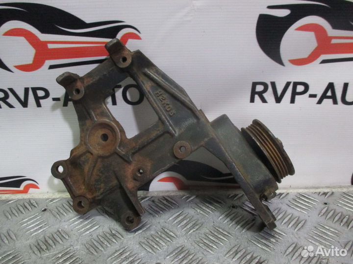 Кронштейн двигателя Kia Sorento BL 3.5 2002-2006