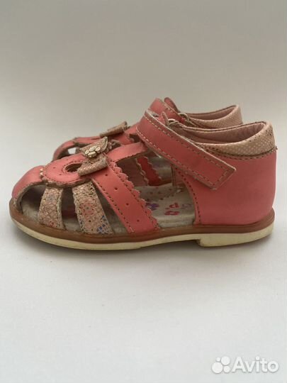 Сандали для девочки 22