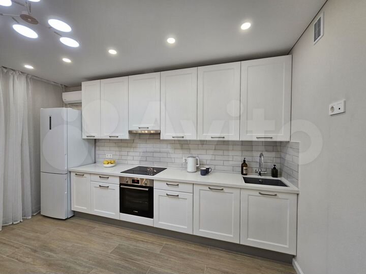 2-к. квартира, 55 м², 17/19 эт.