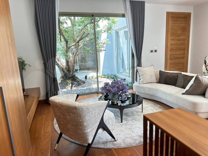 Дом 425 м² на участке 8000 м² (Таиланд)