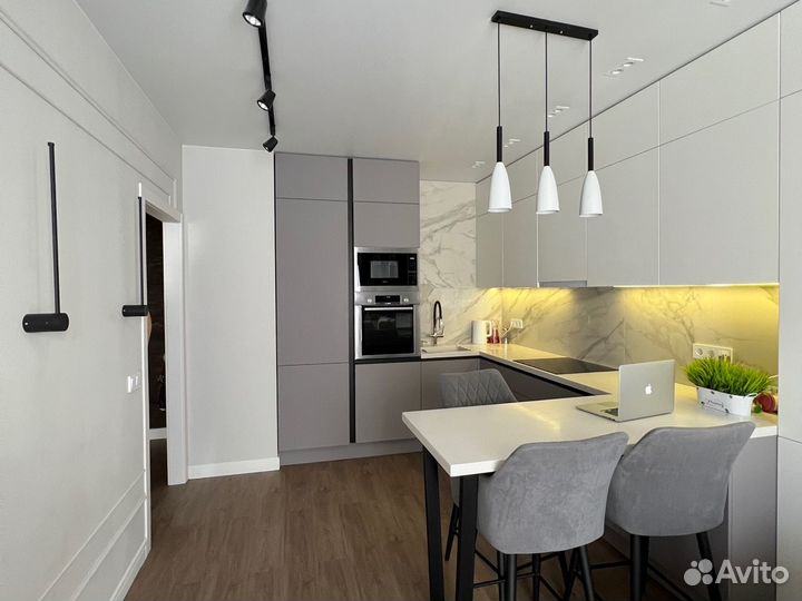 Дизайнер интерьера