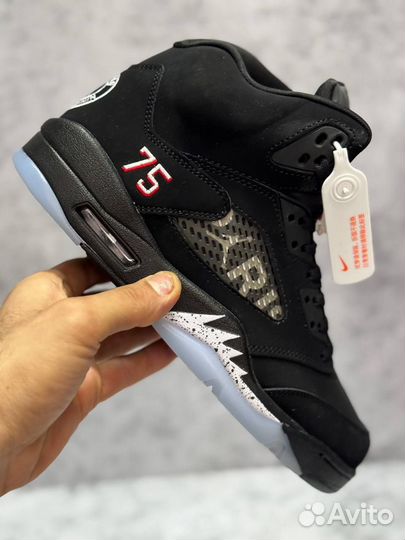 Кроссовки высокие Nike Air Jordan 5 Retro