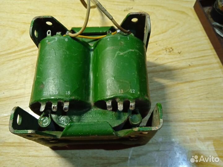 Трансформатор та-260-127/220-50