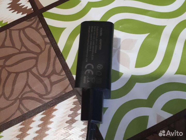 Зарядные устройства для телефона и планшета