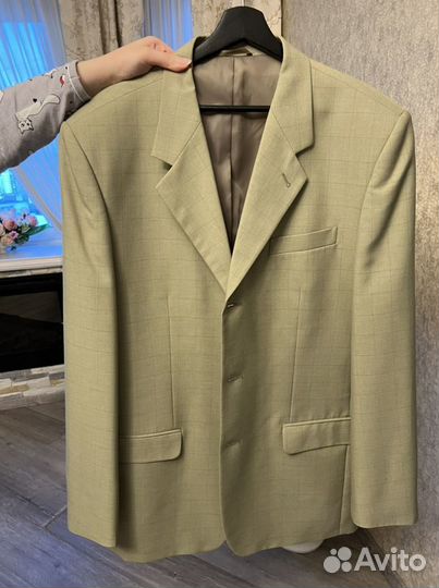 Мужской костюм