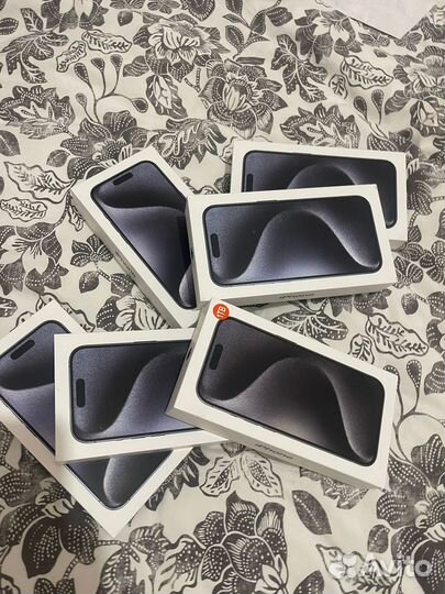 Телефон iPhone 15 pro 1tr
