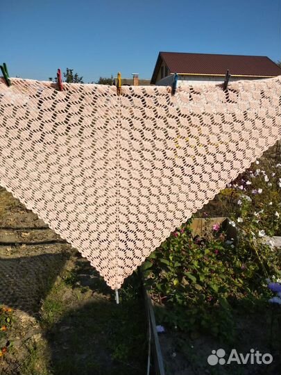 Шаль ручной работы