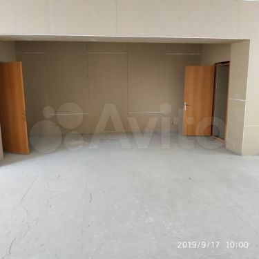 Продается торговая площадь, 508 м²