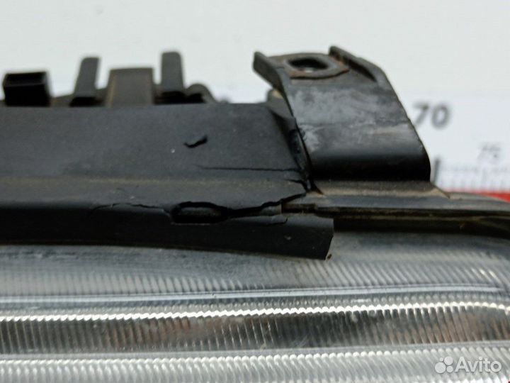 Фара передняя для Audi A4 B5 8D0941004E