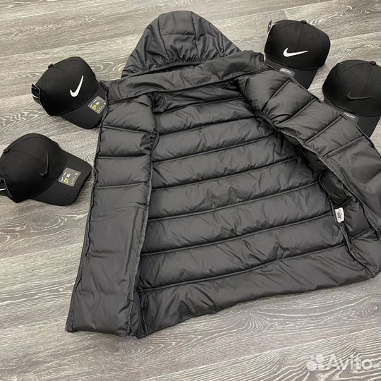 Жилет мужской Nike