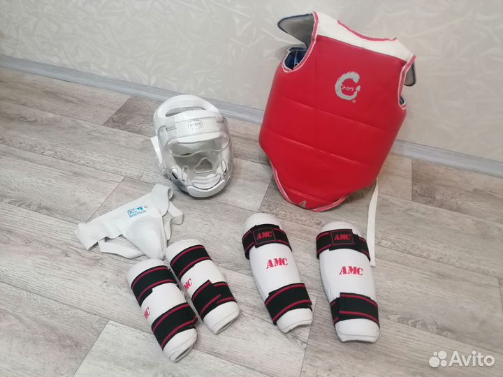 Экипировка для тхэквондо