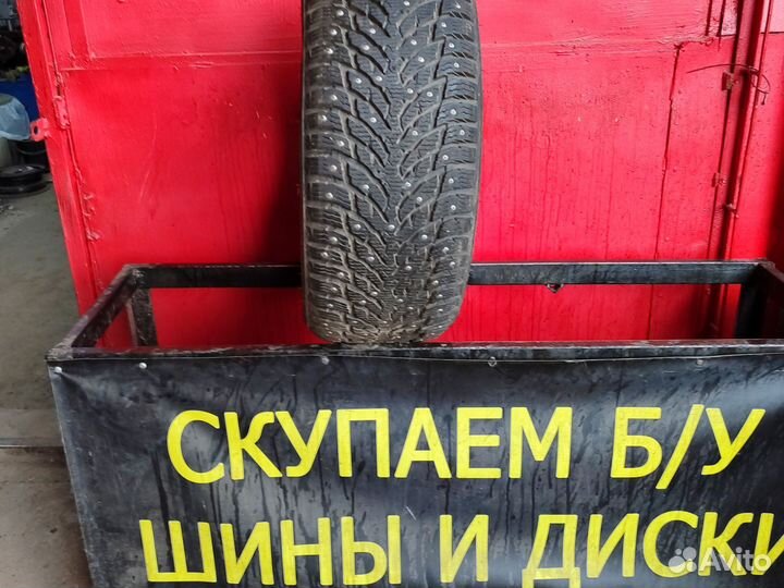 Nokian Tyres Hakkapeliitta 9 245/40 R20