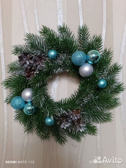 Новогодние украшения.Новогодний венок малый