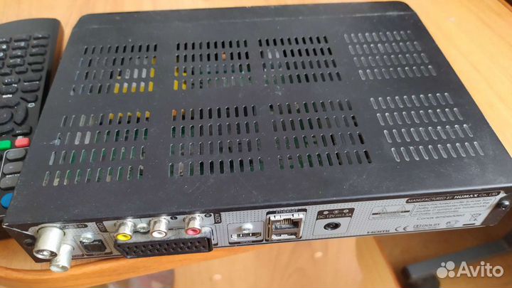 Av ресивер humax