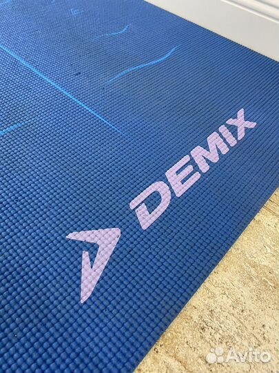 Коврик для йоги