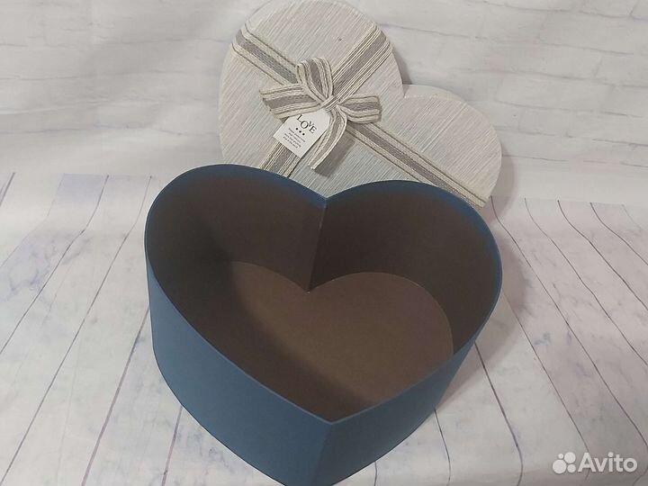 Коробка подарочная