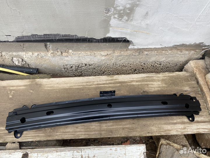 Усилитель переднего бампера hyundai getz