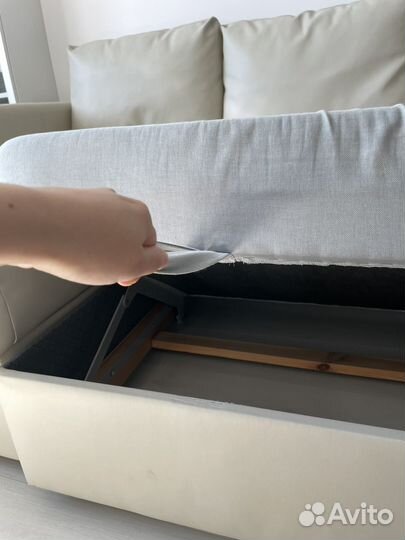 Диван IKEA с переставляемой козеткой