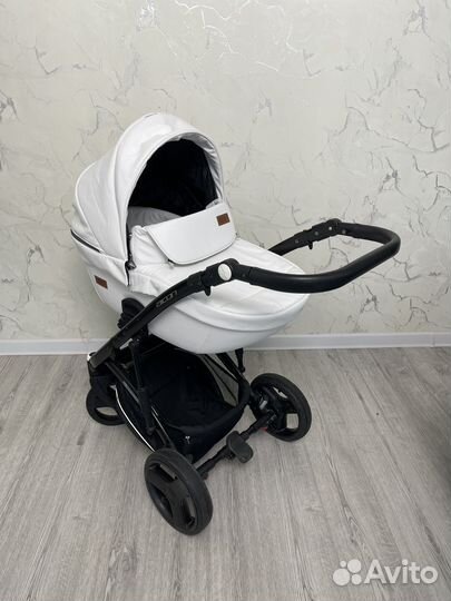 Коляска 3 в 1 Riko Basic Aicon Ecco (эко кожа)