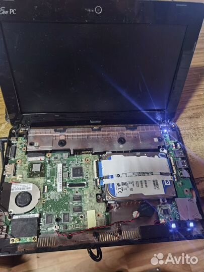 2 нетбука asus 1011 и 1015 за оба