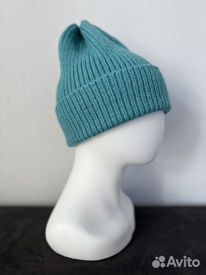 Шапка женская вязаная ручная работа