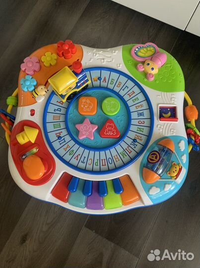 Развивающий стол