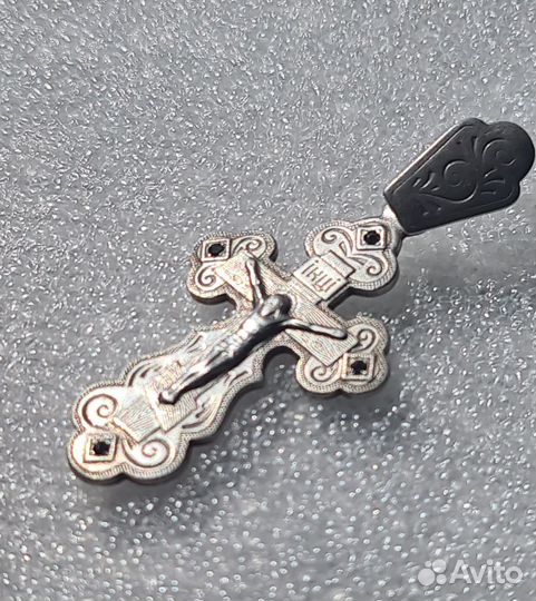 Крест с фианитами, серебро