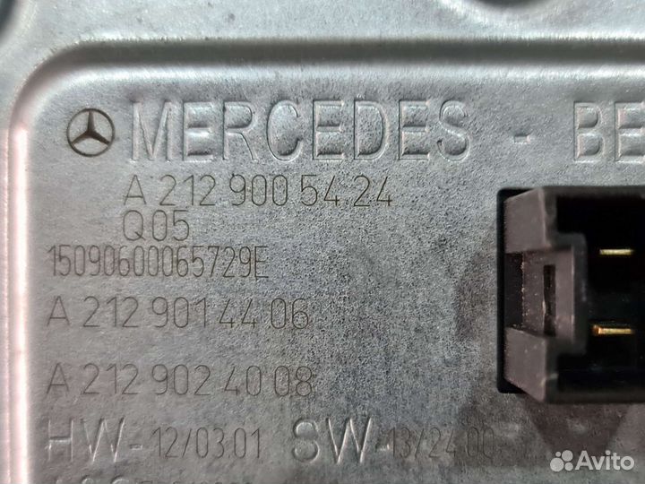Блок управления фарой Mercedes W212 рестайлинг