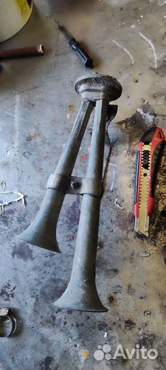 Воздушный сигнал грузовика