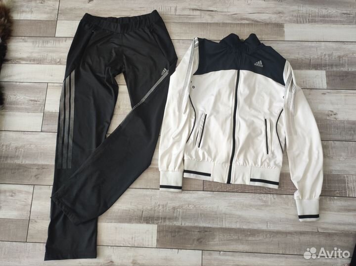 Спортивный костюм