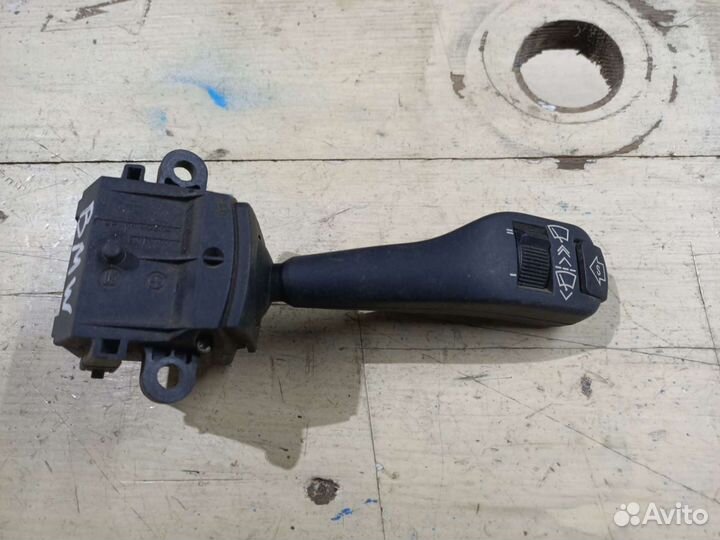 Переключатель стеклоочистителя Bmw E39