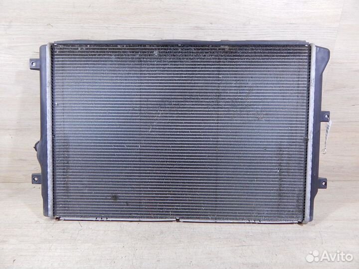 Радиатор основной Skoda Octavia A5