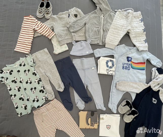 Вещи на мальчика 0-4 месяца